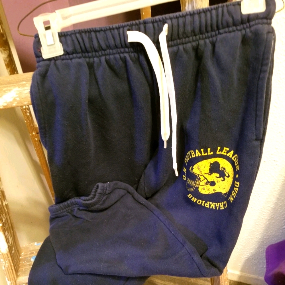 Capri sweats!